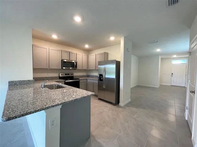 $2,250 | 8434 Hardy Bay Loop, Wesley Chapel, FL 33545