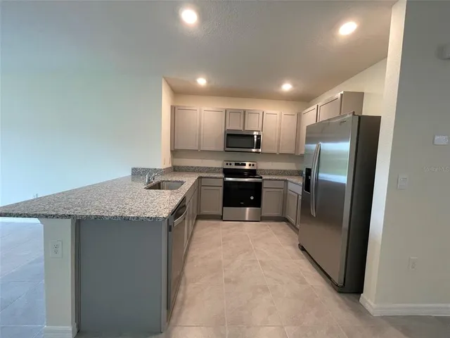 $2,250 | 8434 Hardy Bay Loop, Wesley Chapel, FL 33545