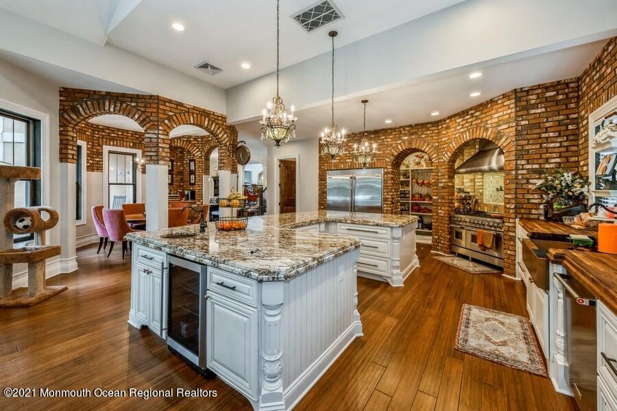12 Line Road Holmdel, NJ 07733 - Photo 12 of 68 34_12LineRd_2039_LowRes
