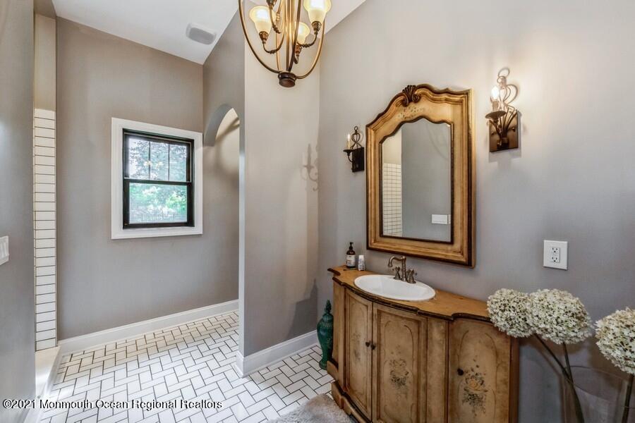 12 Line Road Holmdel, NJ 07733 - Photo 20 of 68 46_12LineRd_2051_LowRes