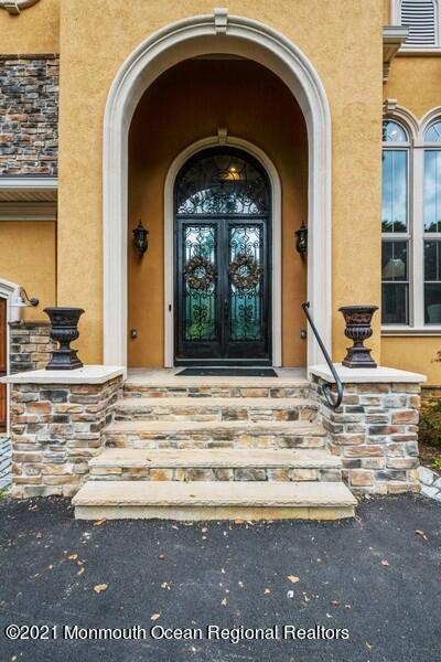 12 Line Road Holmdel, NJ 07733 - Photo 5 of 68 07_12LineRd_2010_LowRes