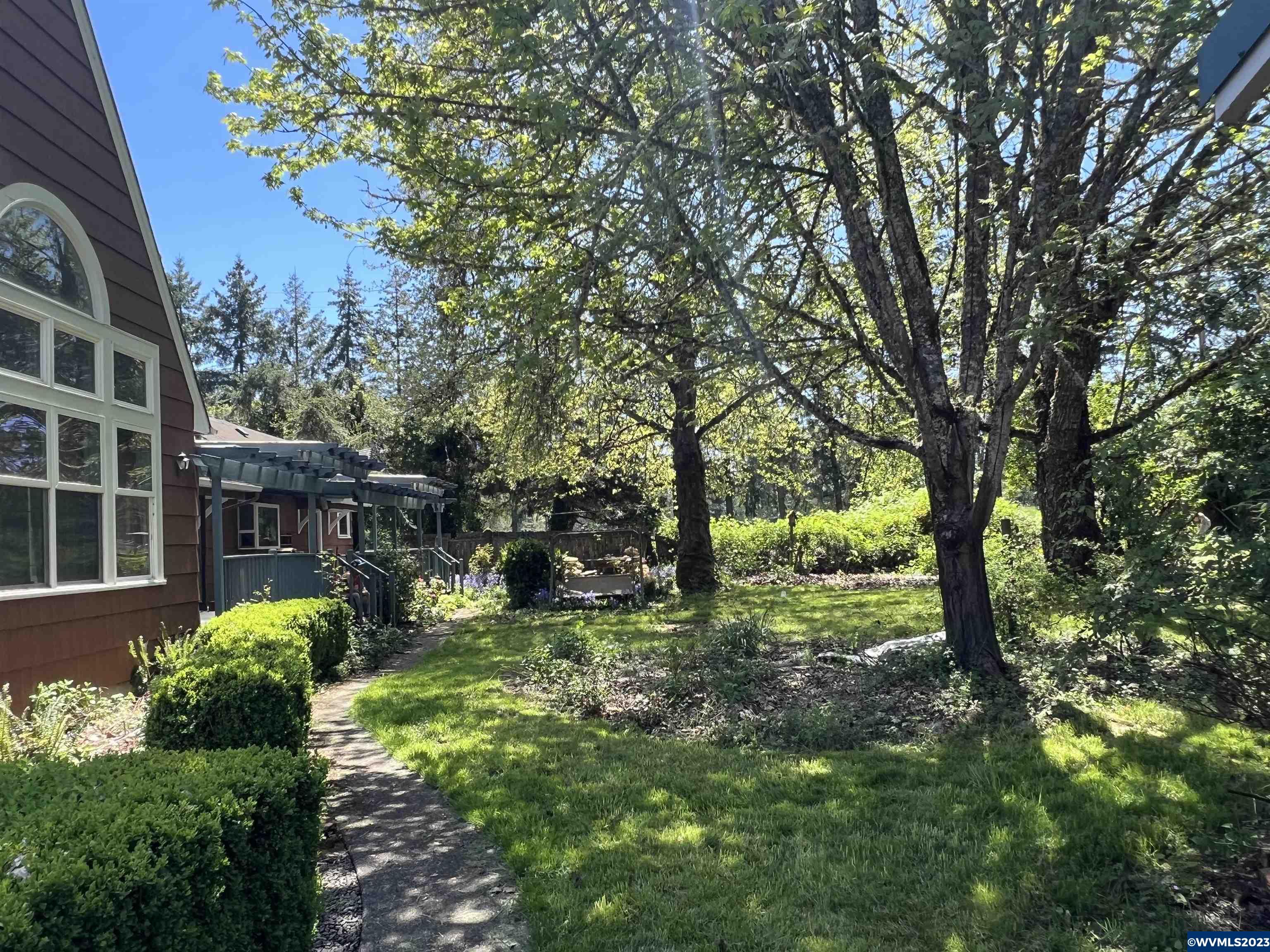 30735 Bellfountain Road Corvallis, OR 97333 - Photo 11 of 35 Gallery Image 11
