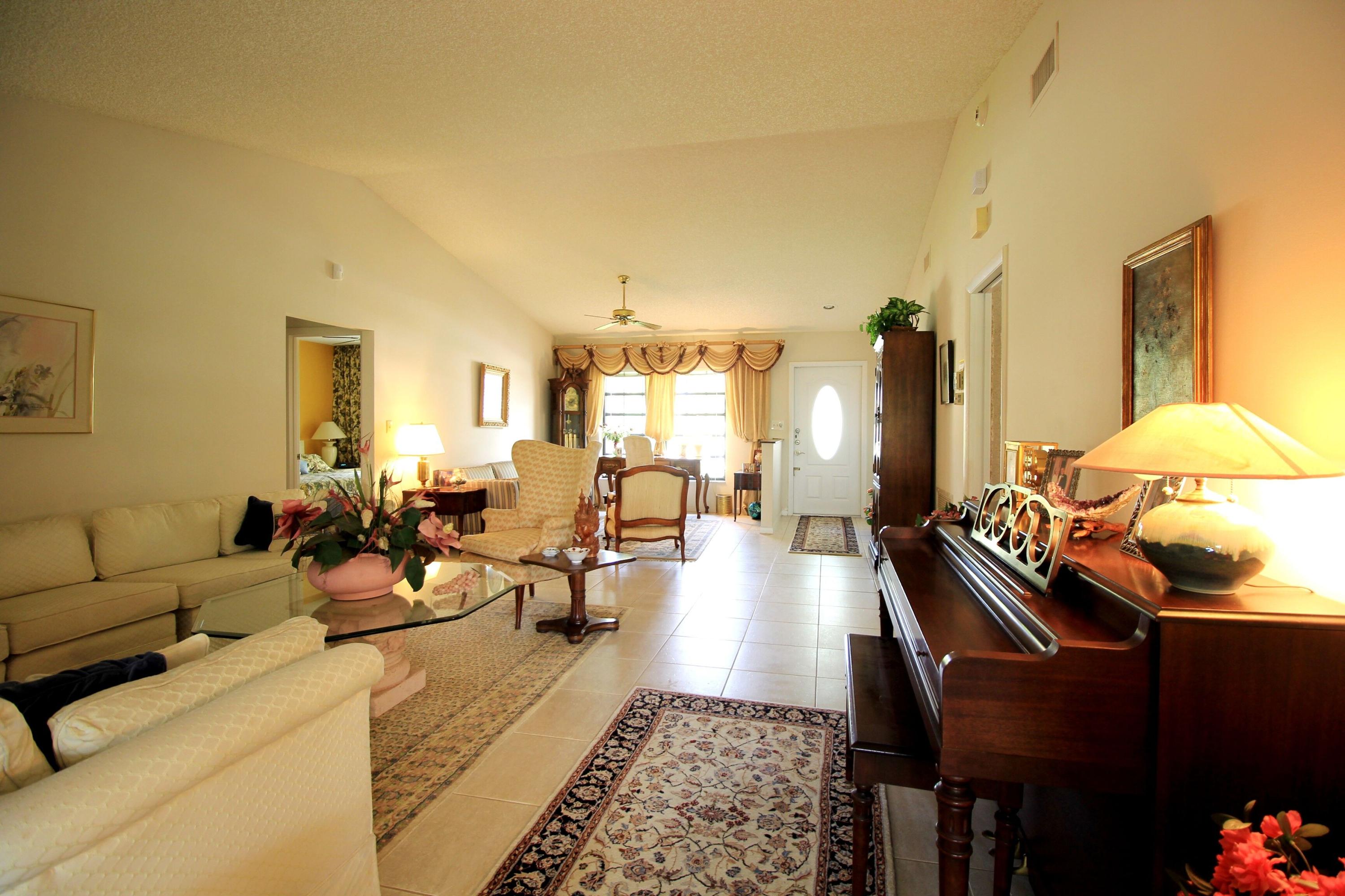 7767 Cloverfield Circle Boca Raton, FL 33433 - Photo 7 of 27 7767 Cloverfield Cir_living room