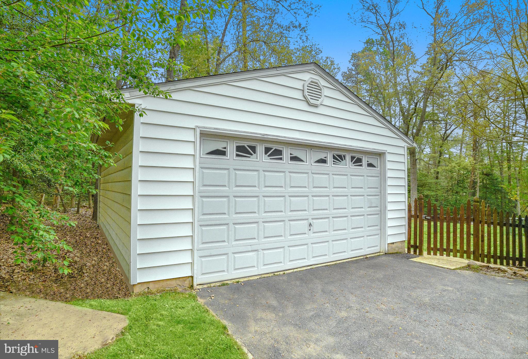 25145 Morgan Road Hollywood, MD 20636 - Photo 4 of 53 Gallery Image 4