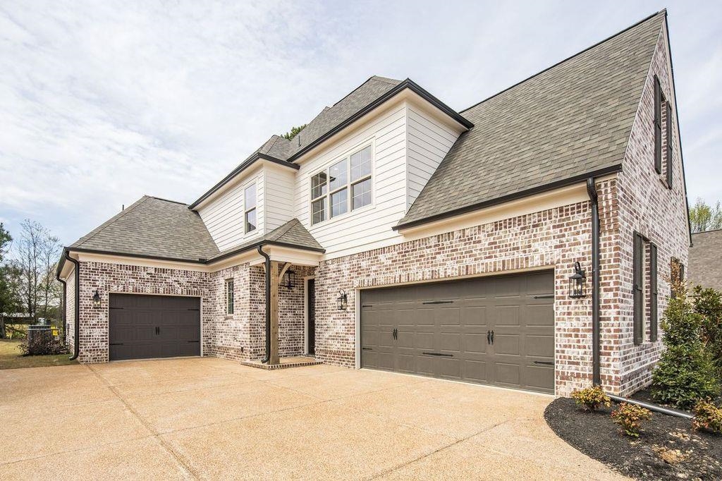 597 Cedar Shadows Circle West Collierville, TN 38017 - Photo 4 of 36