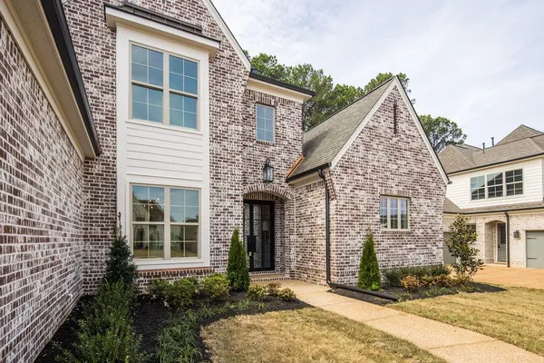 $919,999 | 597 Cedar Shadows Circle West, Collierville, TN 38017