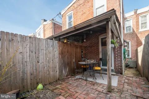 $250,000 | 1422 North Lincoln Street, Wilmington, DE 19806
