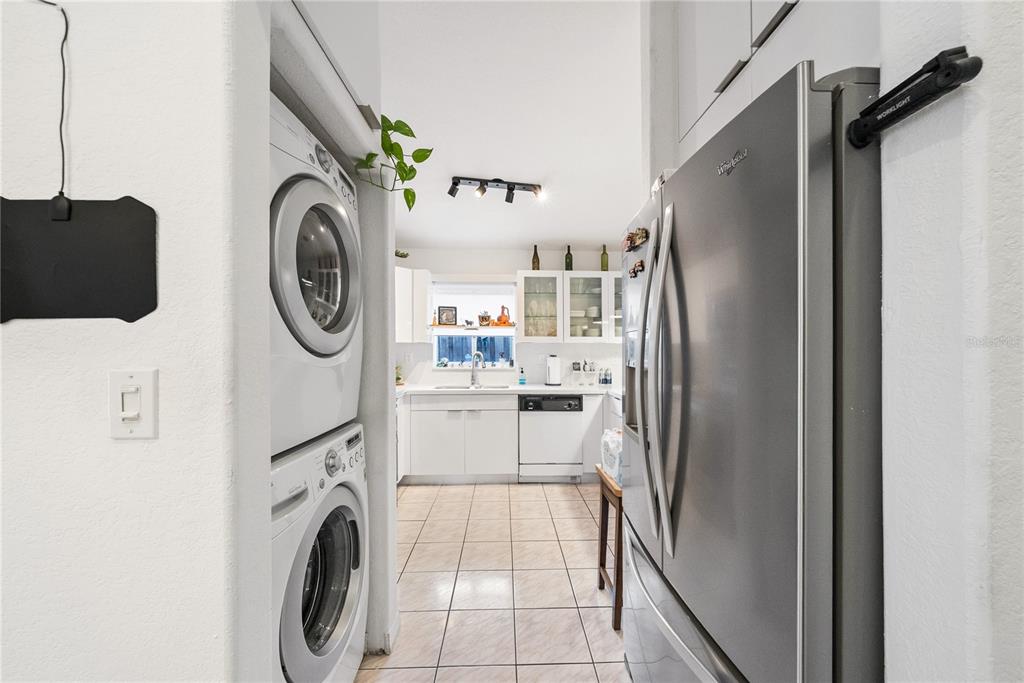 10095 Northwest 127th Street Hialeah, FL 33018 - Photo 14 of 35