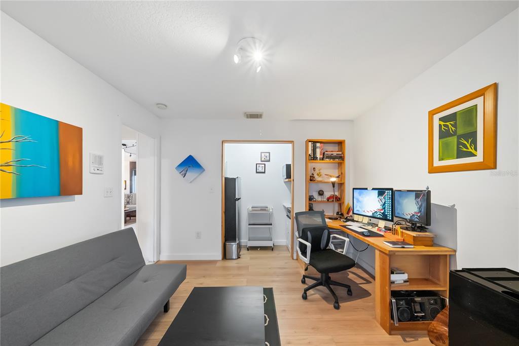 10095 Northwest 127th Street Hialeah, FL 33018 - Photo 26 of 35