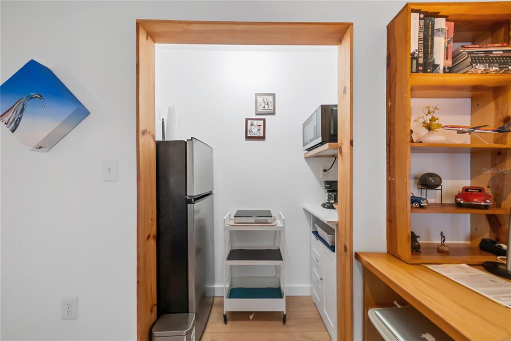 10095 Northwest 127th Street Hialeah, FL 33018 - Photo 27 of 35