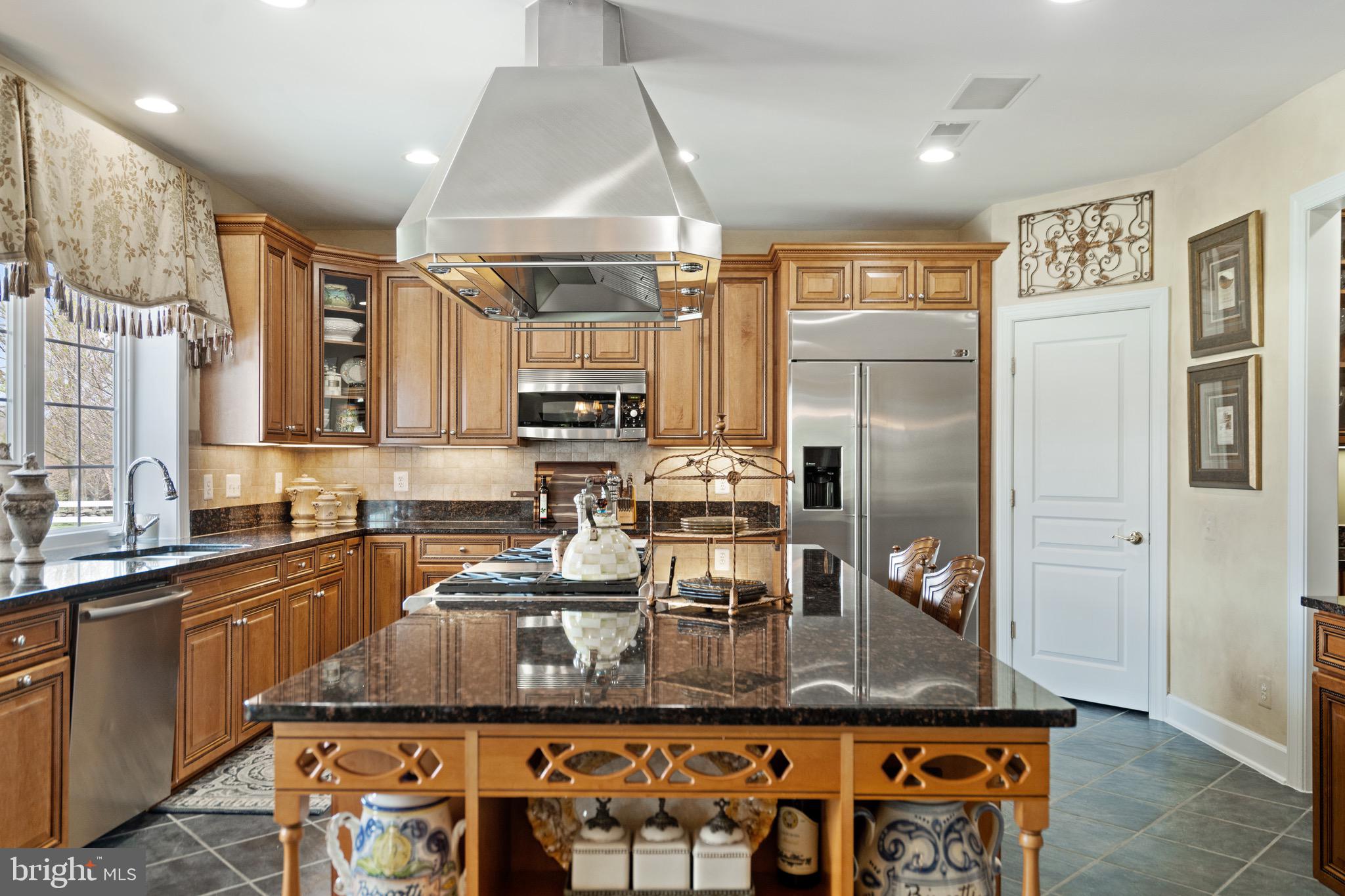 21103 Mill Branch Drive Leesburg, VA 20175 - Photo 18 of 107 Chef's kitchen