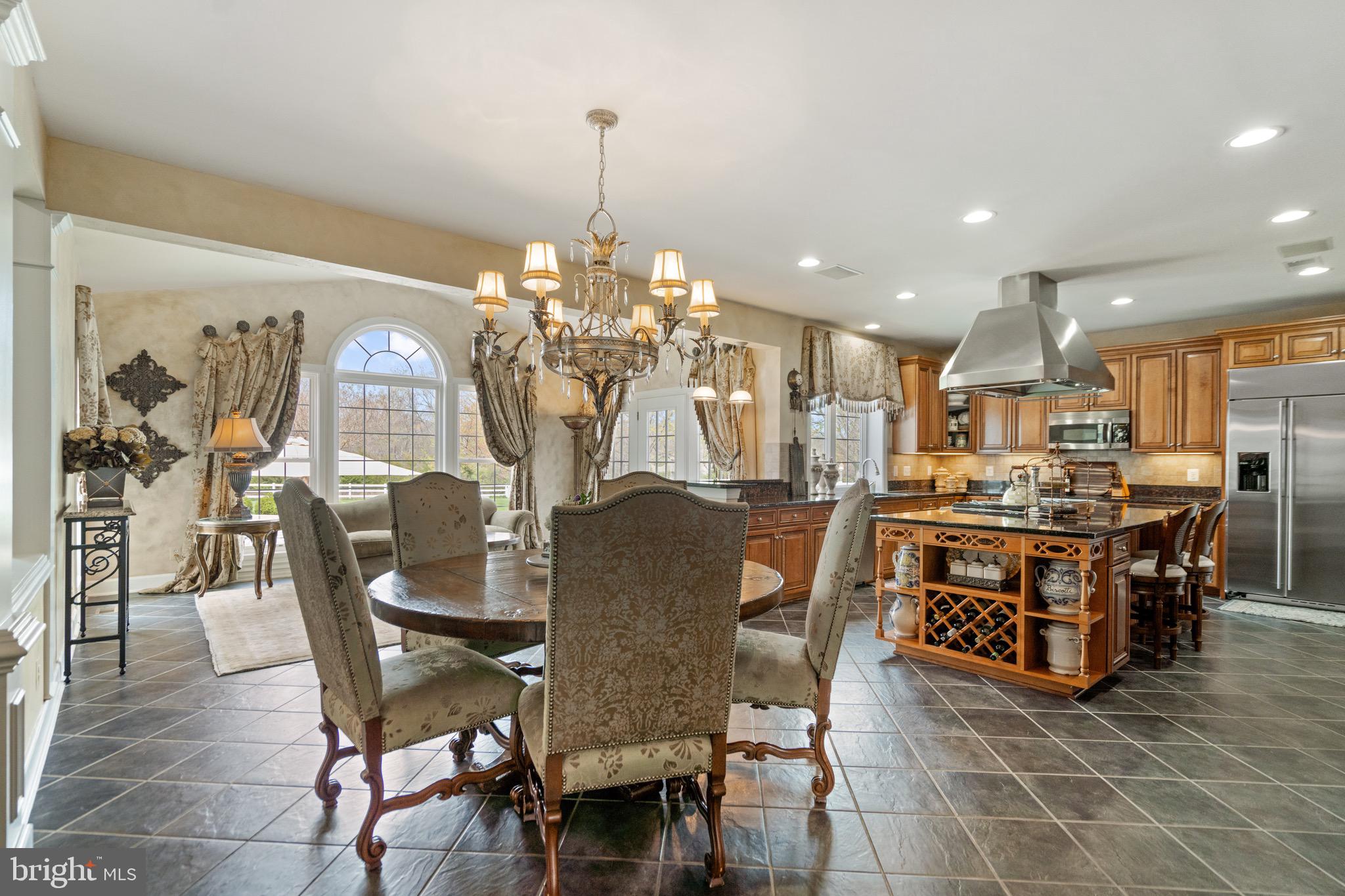 21103 Mill Branch Drive Leesburg, VA 20175 - Photo 4 of 107 Kitchen/breakfast area