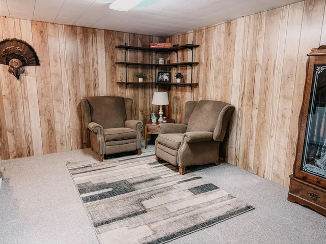 $489,999 | 86571 County Road 46, Albert Lea, MN 56007