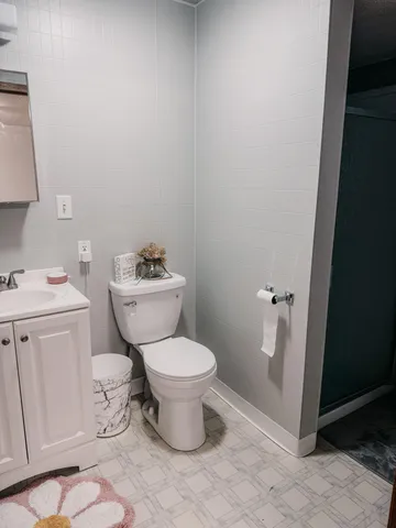 $489,999 | 86571 County Road 46, Albert Lea, MN 56007