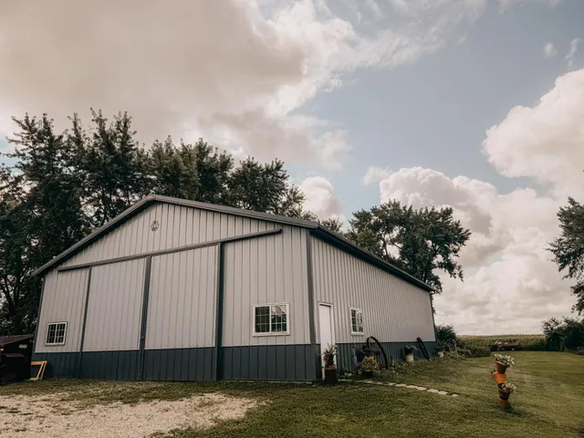 $489,999 | 86571 County Road 46, Albert Lea, MN 56007