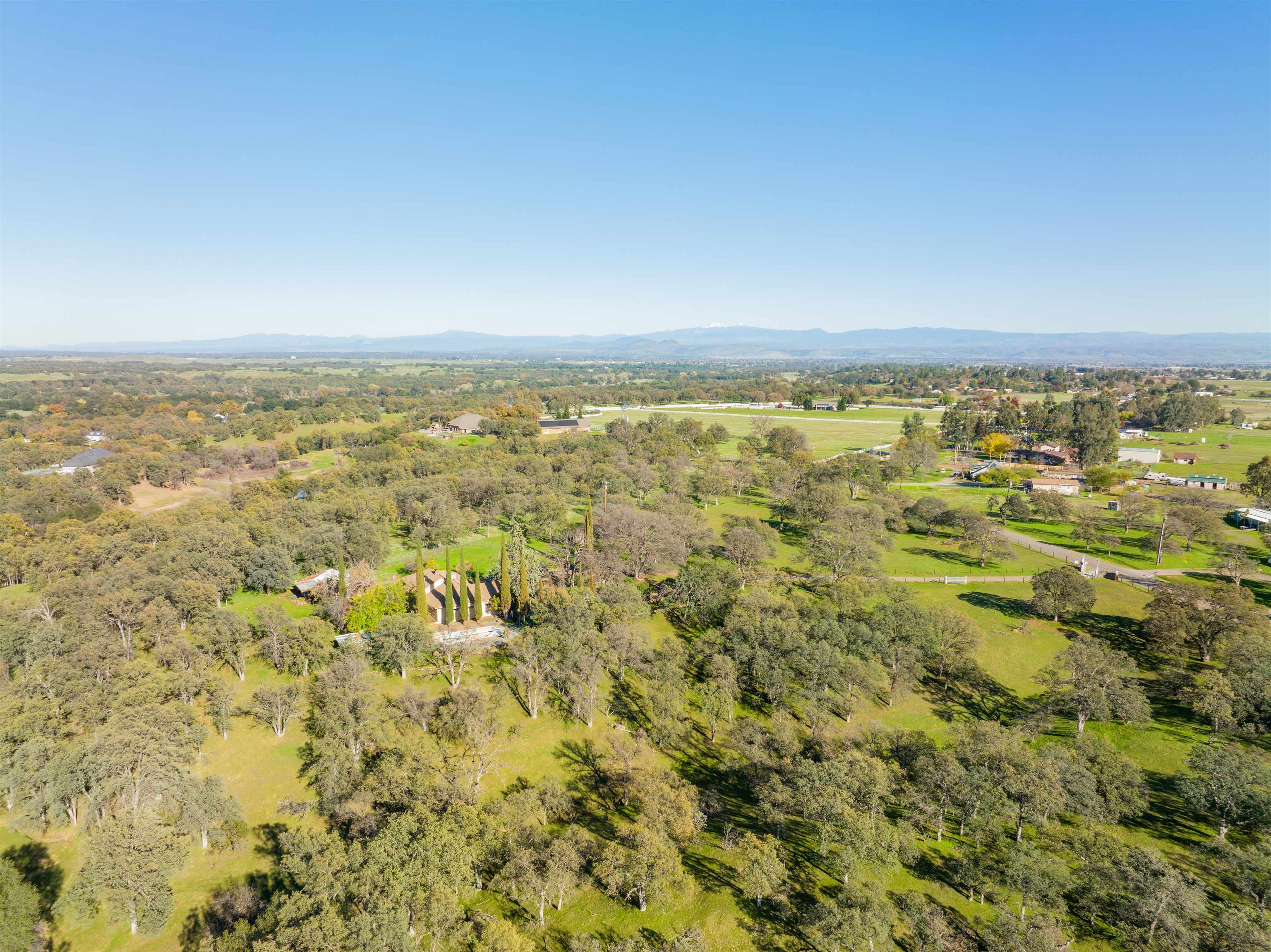 19050 Ridge Road Red Bluff, CA 96080 - Photo 35 of 36 a view of an ocean