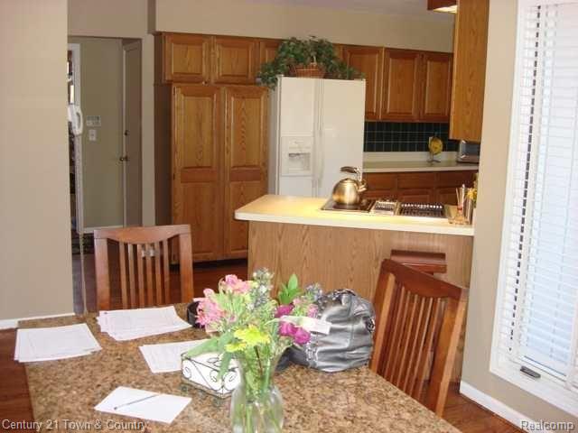 307 Old Ridge Court Rochester, MI 48309 - Photo 10 of 23 MIMLS31038769R