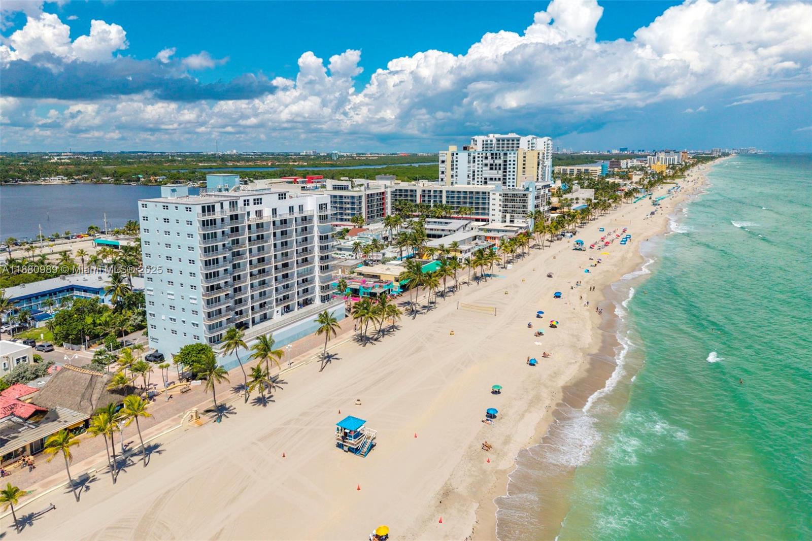 400 North Surf Road, Unit 903 Hollywood, FL 33019 - Photo 29 of 34