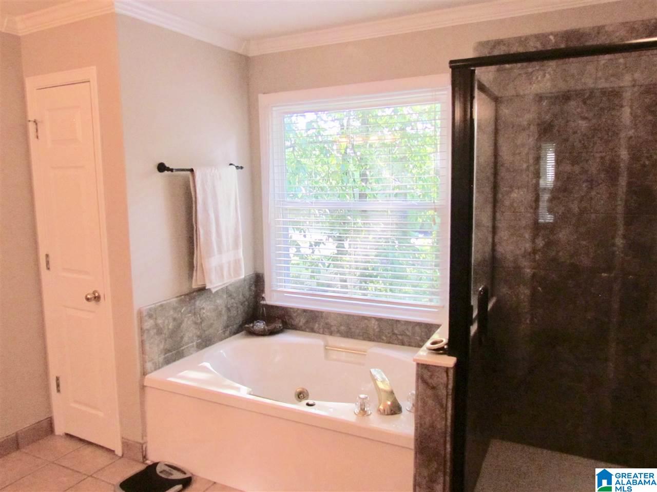 495 Raspberry Road Birmingham, AL 35244 - Photo 19 of 36
