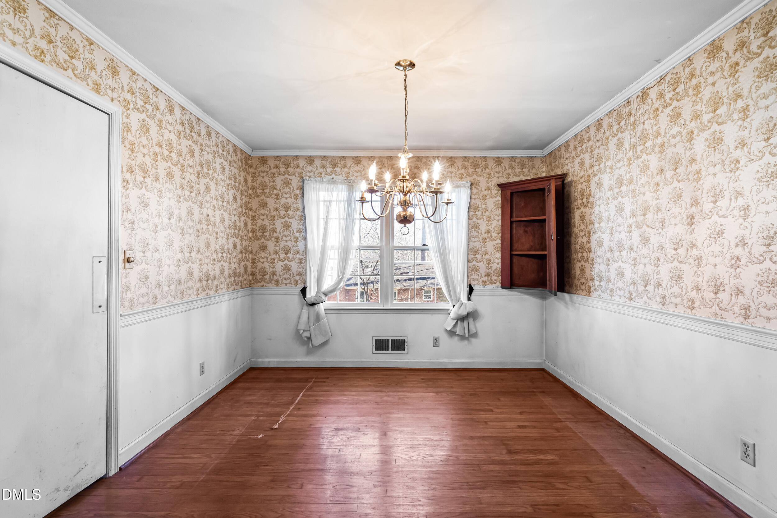 4208 Redington Drive Raleigh, NC 27609 - Photo 11 of 45 dsc05207