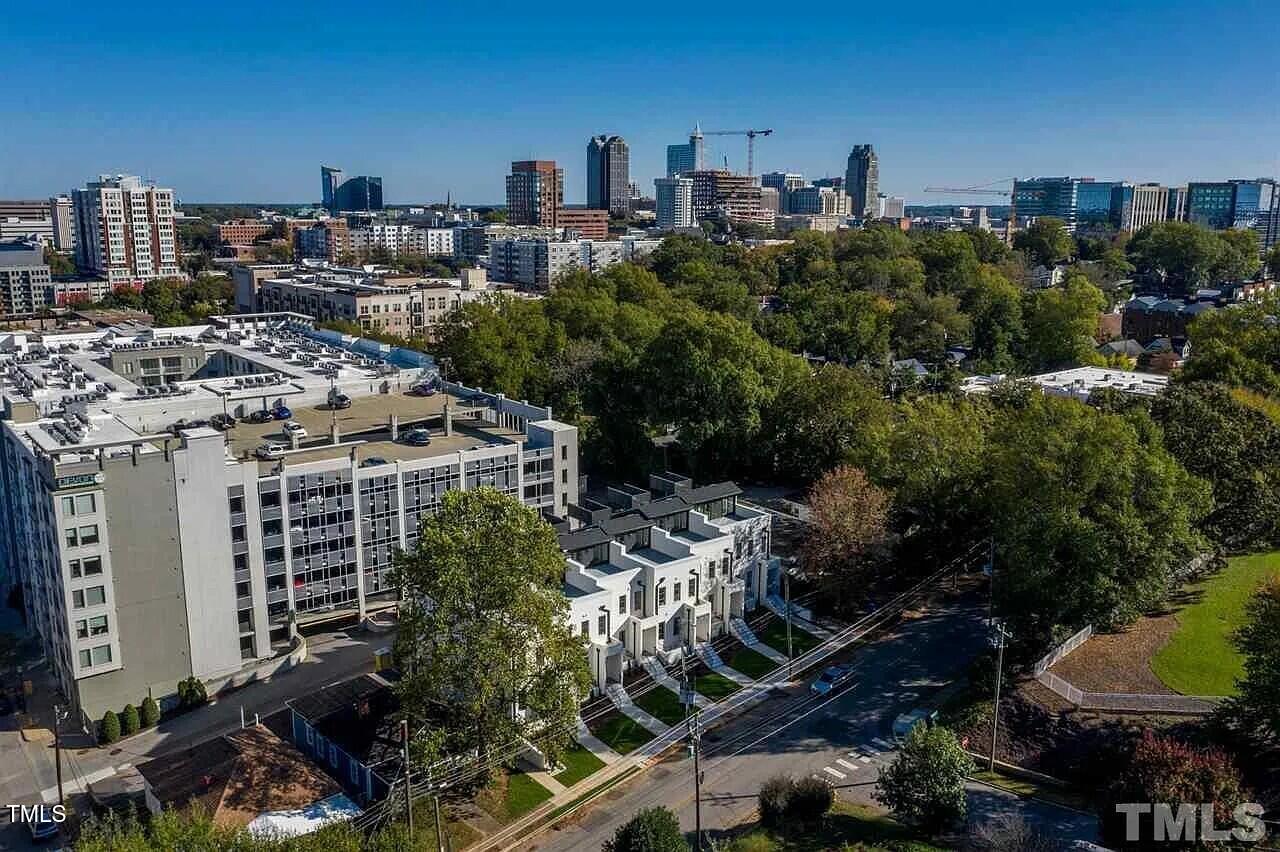 418 St Marys Street Raleigh, NC 27603 - Photo 5 of 40 Cameron Crest Arial pic 2