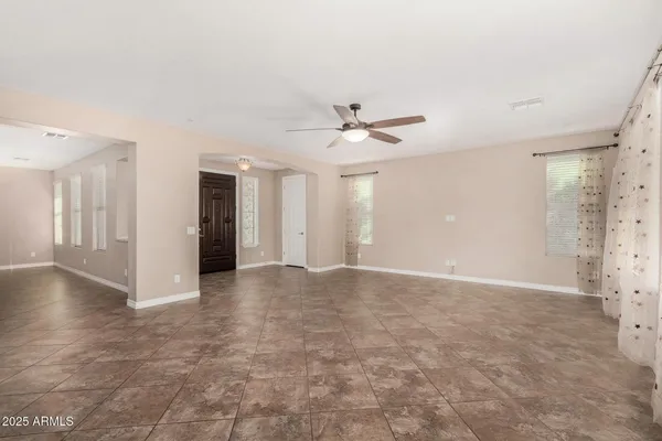 $3,300 | 2585 East Carob Drive, Gilbert, AZ 85298