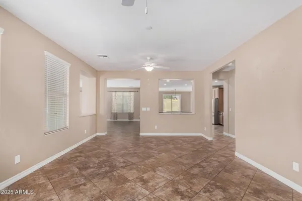 $3,300 | 2585 East Carob Drive, Gilbert, AZ 85298