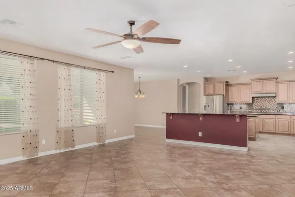 $3,300 | 2585 East Carob Drive, Gilbert, AZ 85298