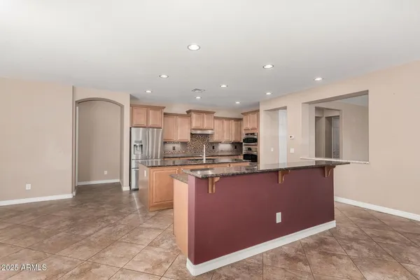 $3,300 | 2585 East Carob Drive, Gilbert, AZ 85298