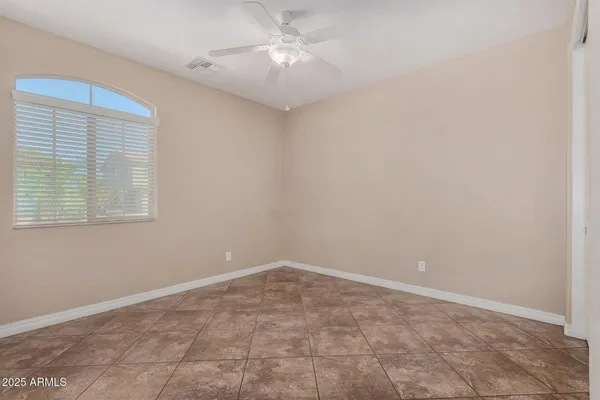 $3,300 | 2585 East Carob Drive, Gilbert, AZ 85298