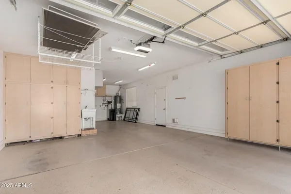 $3,300 | 2585 East Carob Drive, Gilbert, AZ 85298