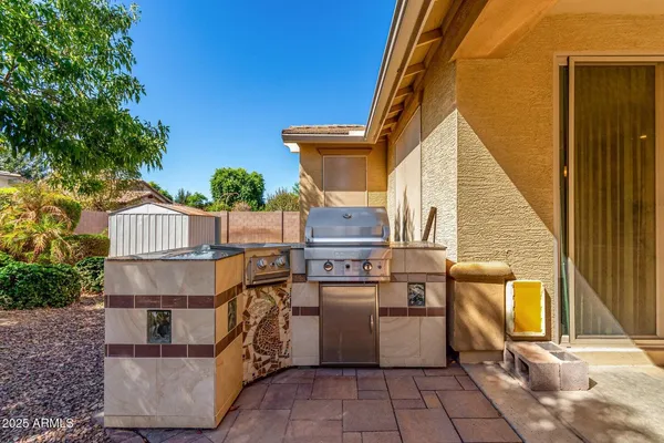 $3,300 | 2585 East Carob Drive, Gilbert, AZ 85298