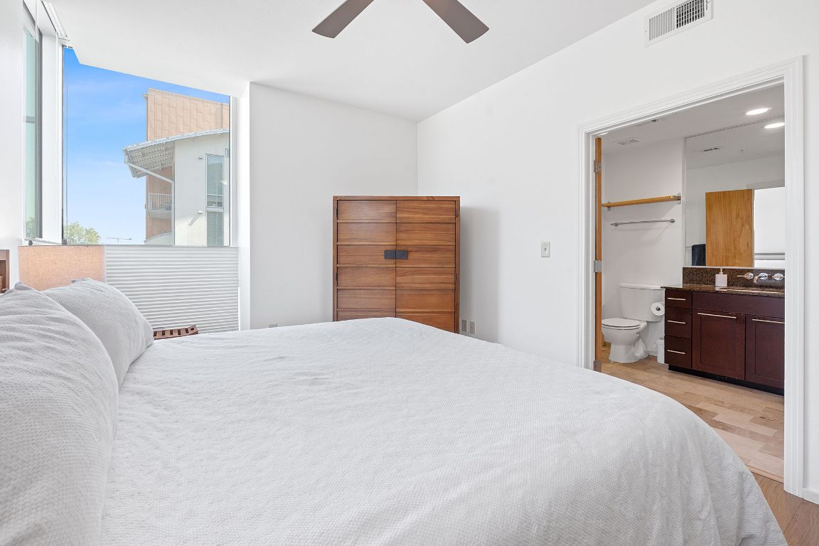 1600 Barton Springs Road, Unit 3406 Austin, TX 78704 - Photo 19 of 40