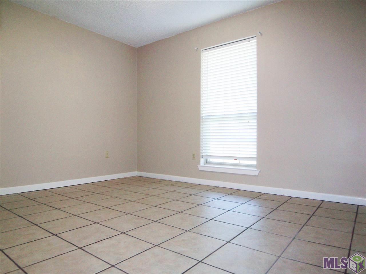 7621 O'Neal Road Baton Rouge, LA 70817 - Photo 9 of 12 Gallery Image 9