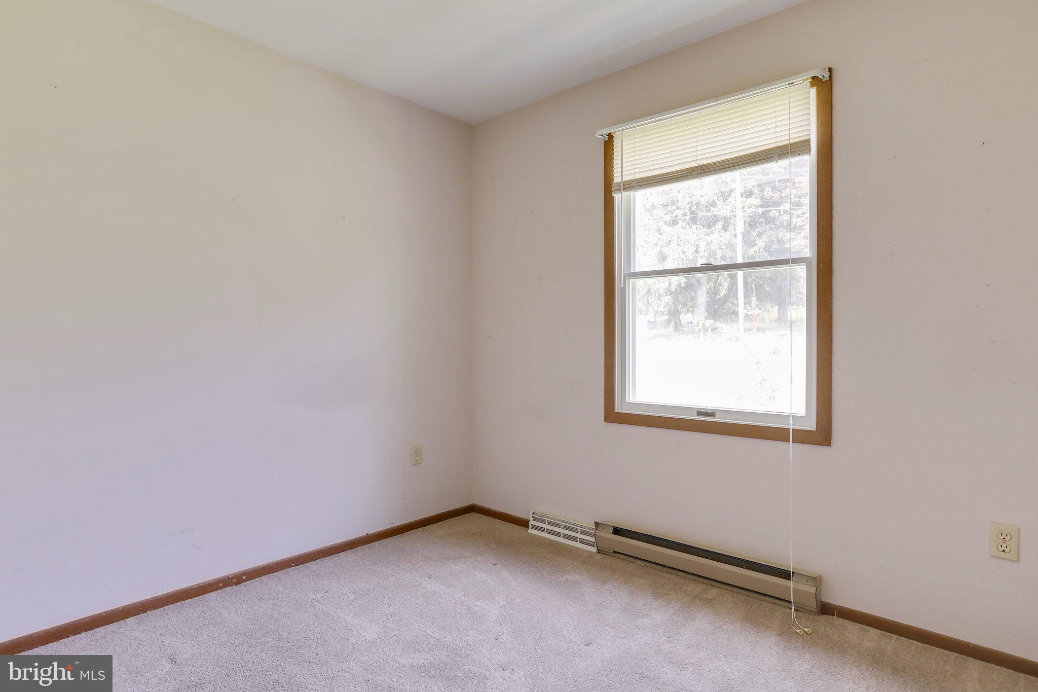 16143 Spade Road Hagerstown, MD 21740 - Photo 13 of 35