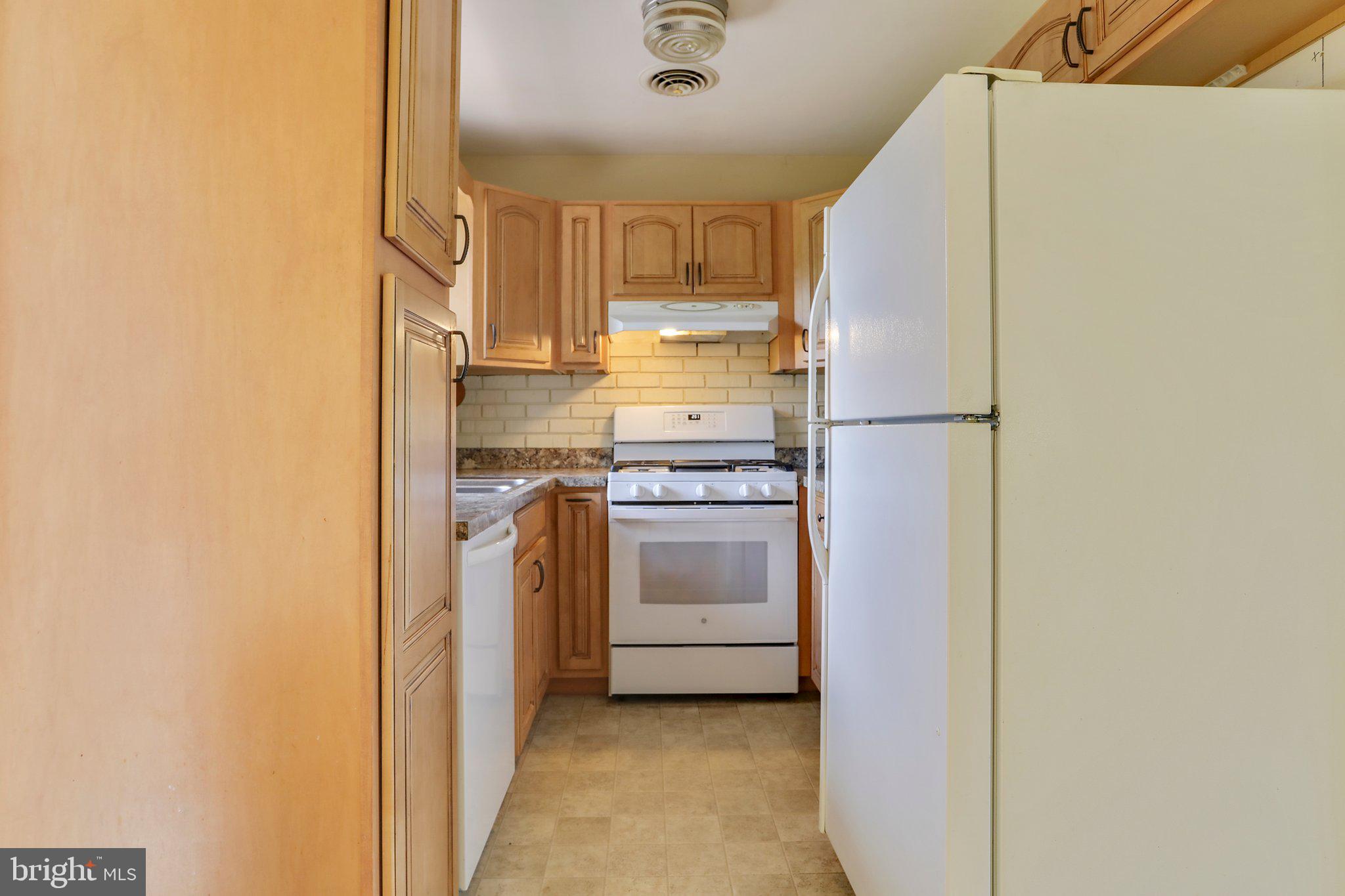 16143 Spade Road Hagerstown, MD 21740 - Photo 9 of 35