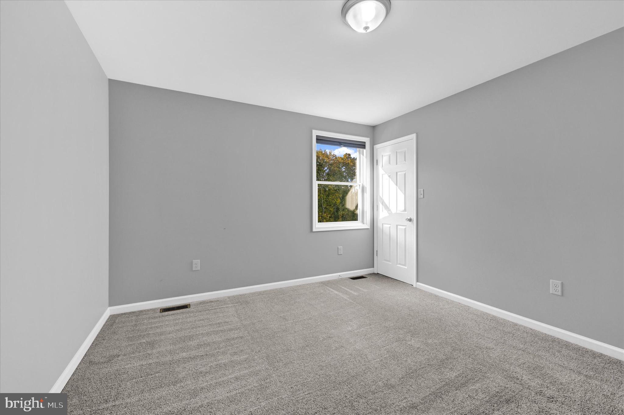 4080 St Paul Road Hampstead, MD 21074 - Photo 13 of 40