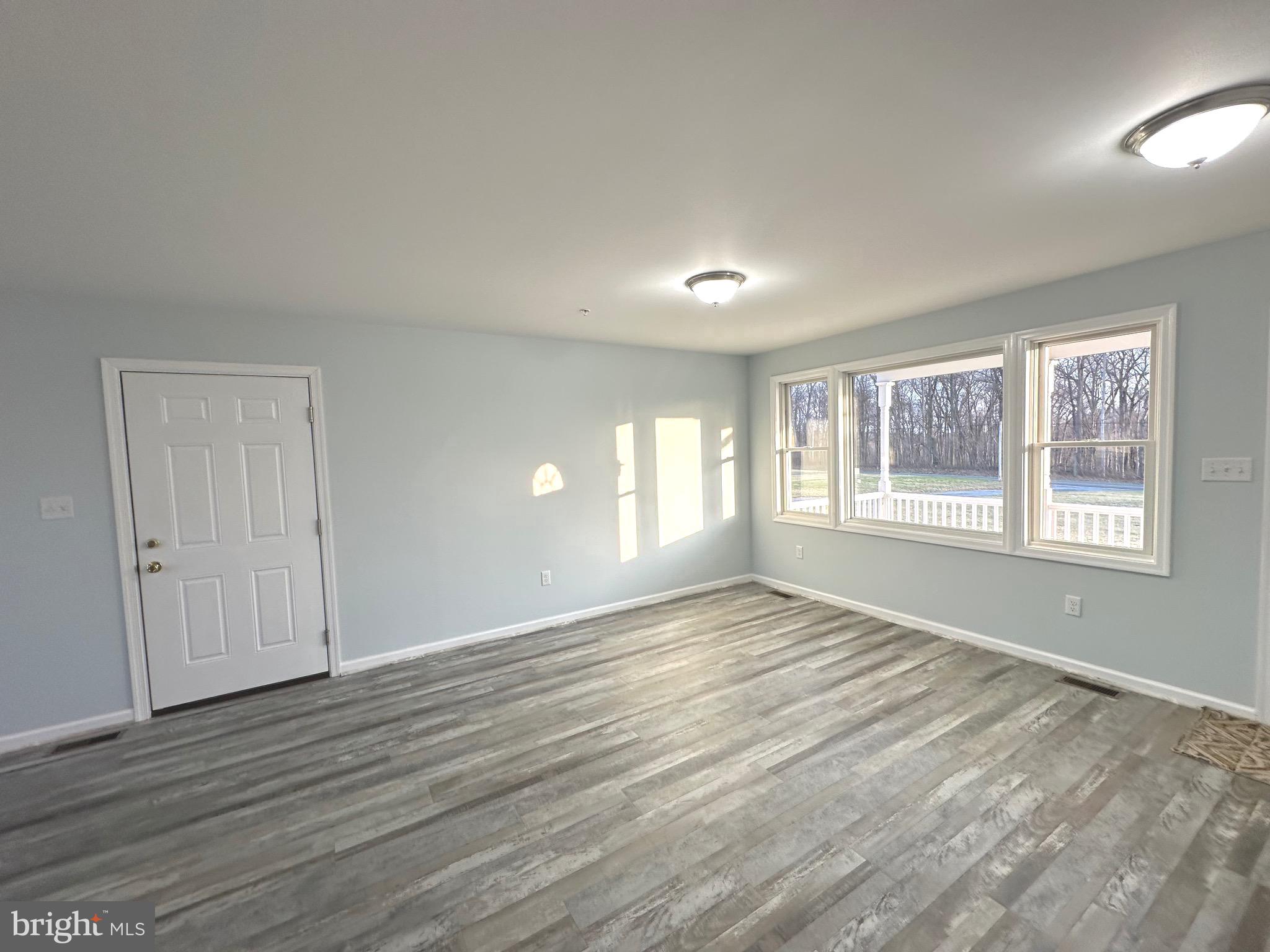 4080 St Paul Road Hampstead, MD 21074 - Photo 5 of 40