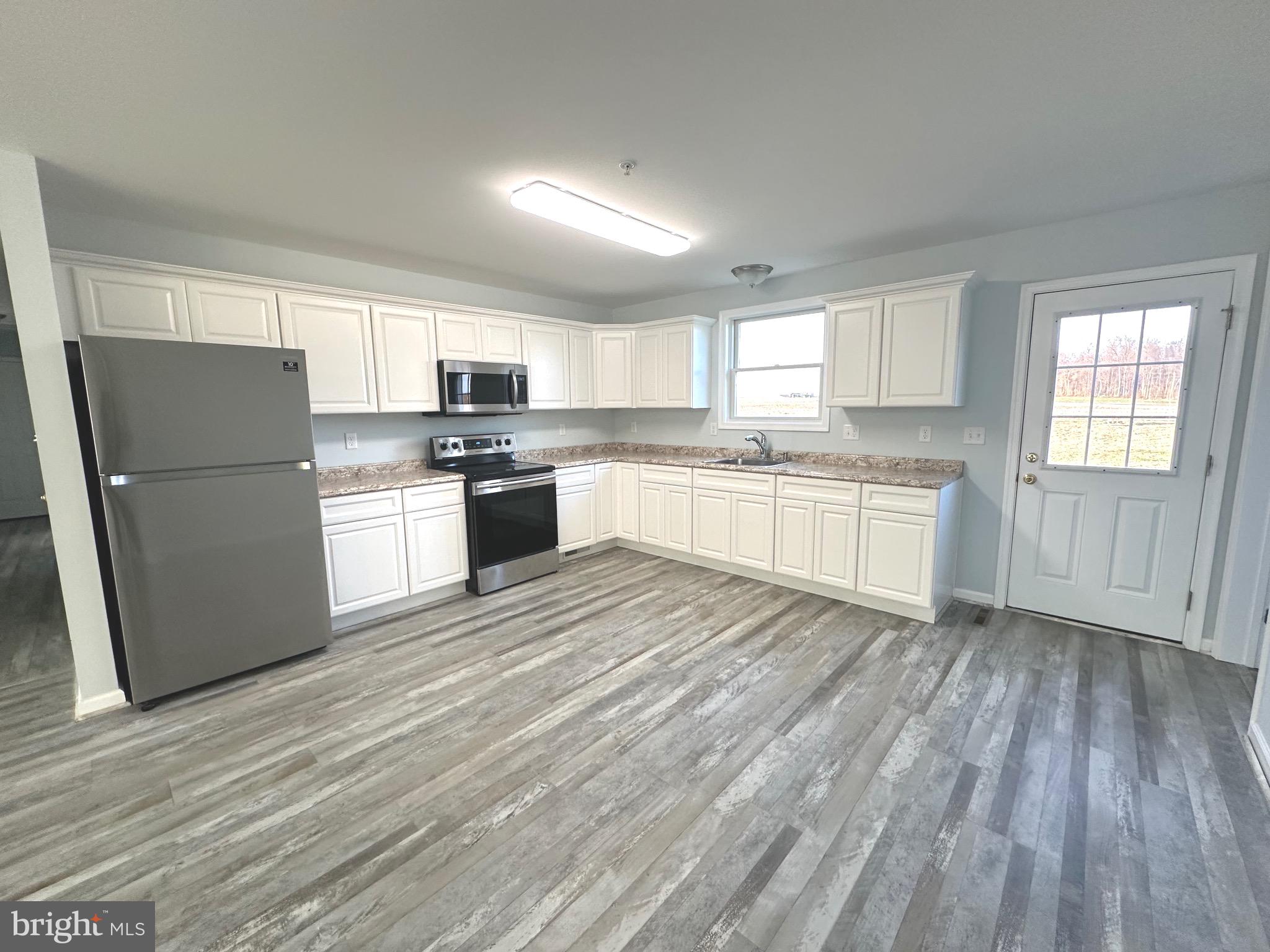 4080 St Paul Road Hampstead, MD 21074 - Photo 8 of 40