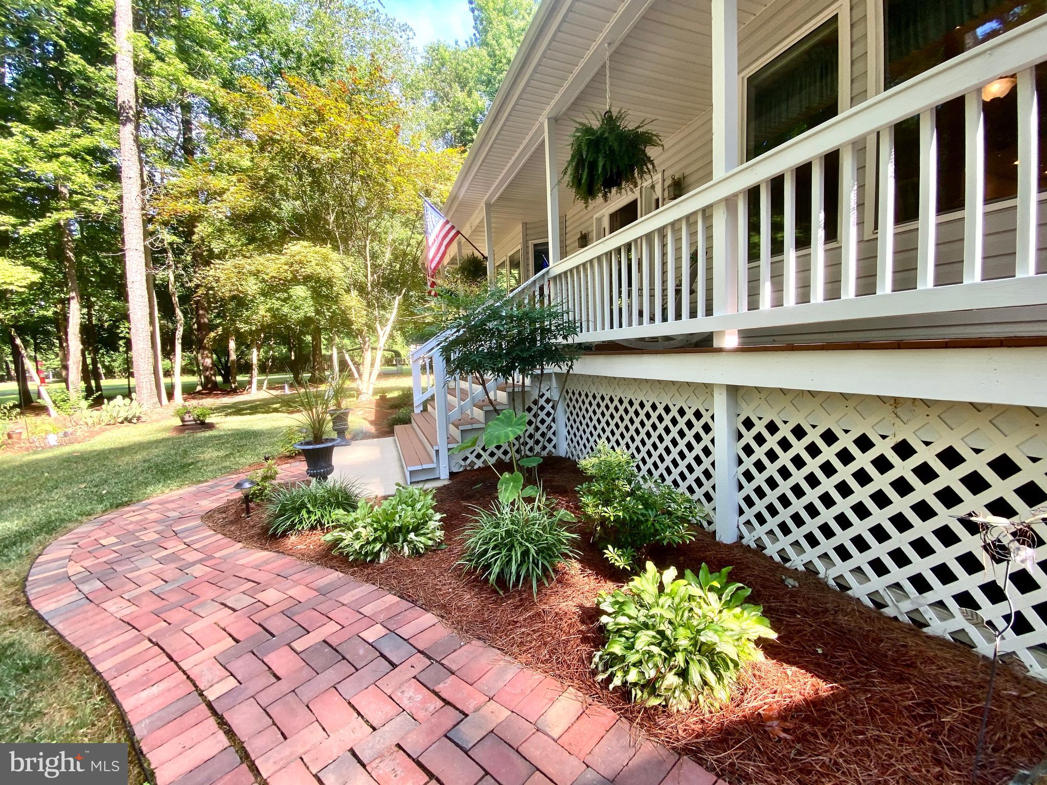 12220 Potomac View Road Newburg, MD 20664 - Photo 3 of 62 Gallery Image 3