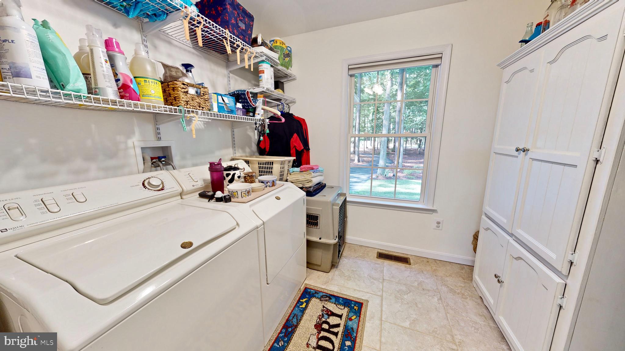 12220 Potomac View Road Newburg, MD 20664 - Photo 40 of 62 Main Level - laundry room