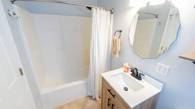 $321,500 | 8921 Stony Creek Road, Ypsilanti, MI 48197