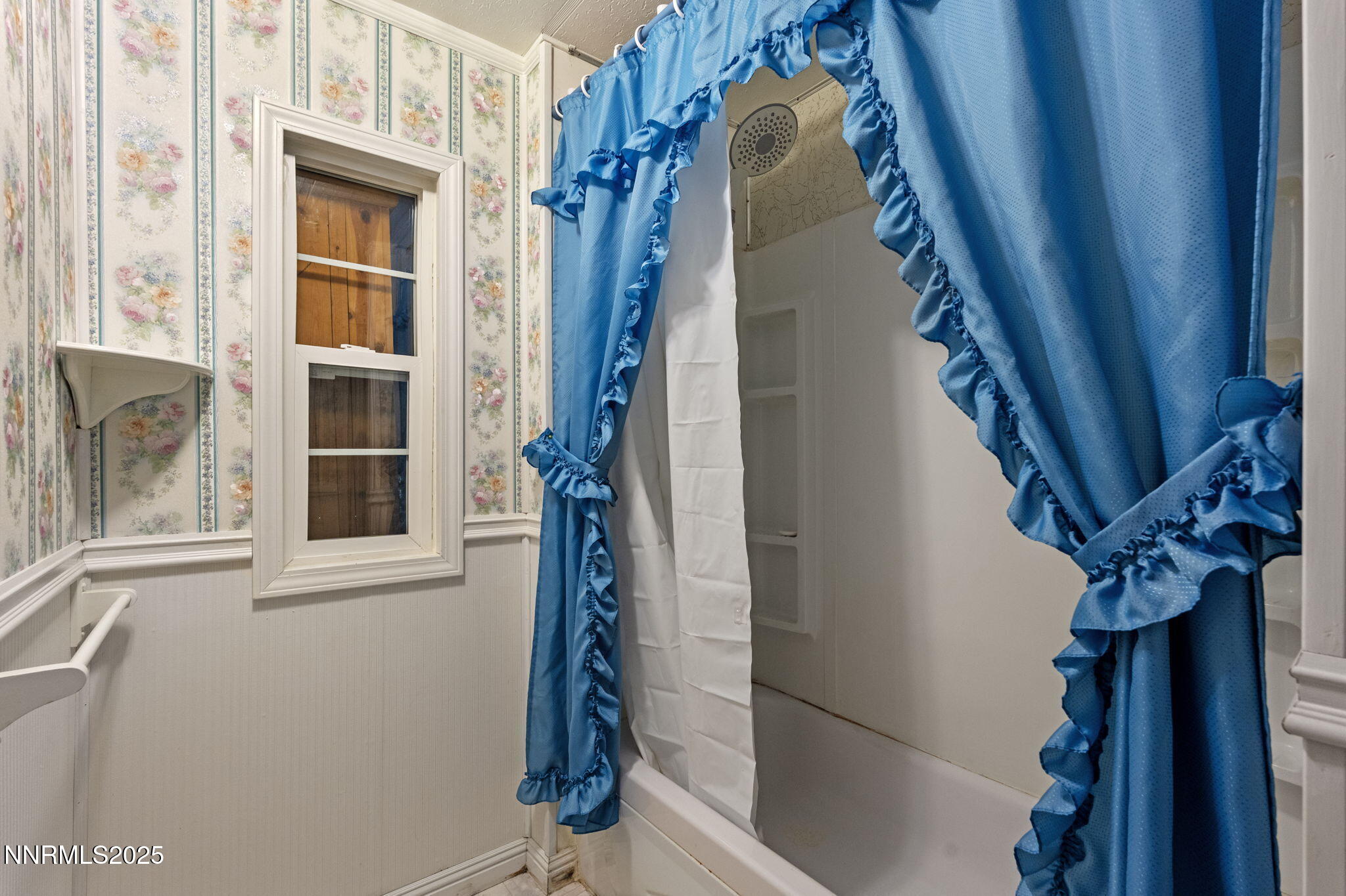 180 Staci Way Sun Valley, NV 89433 - Photo 34 of 71 34-web-or-mls-DSC01578