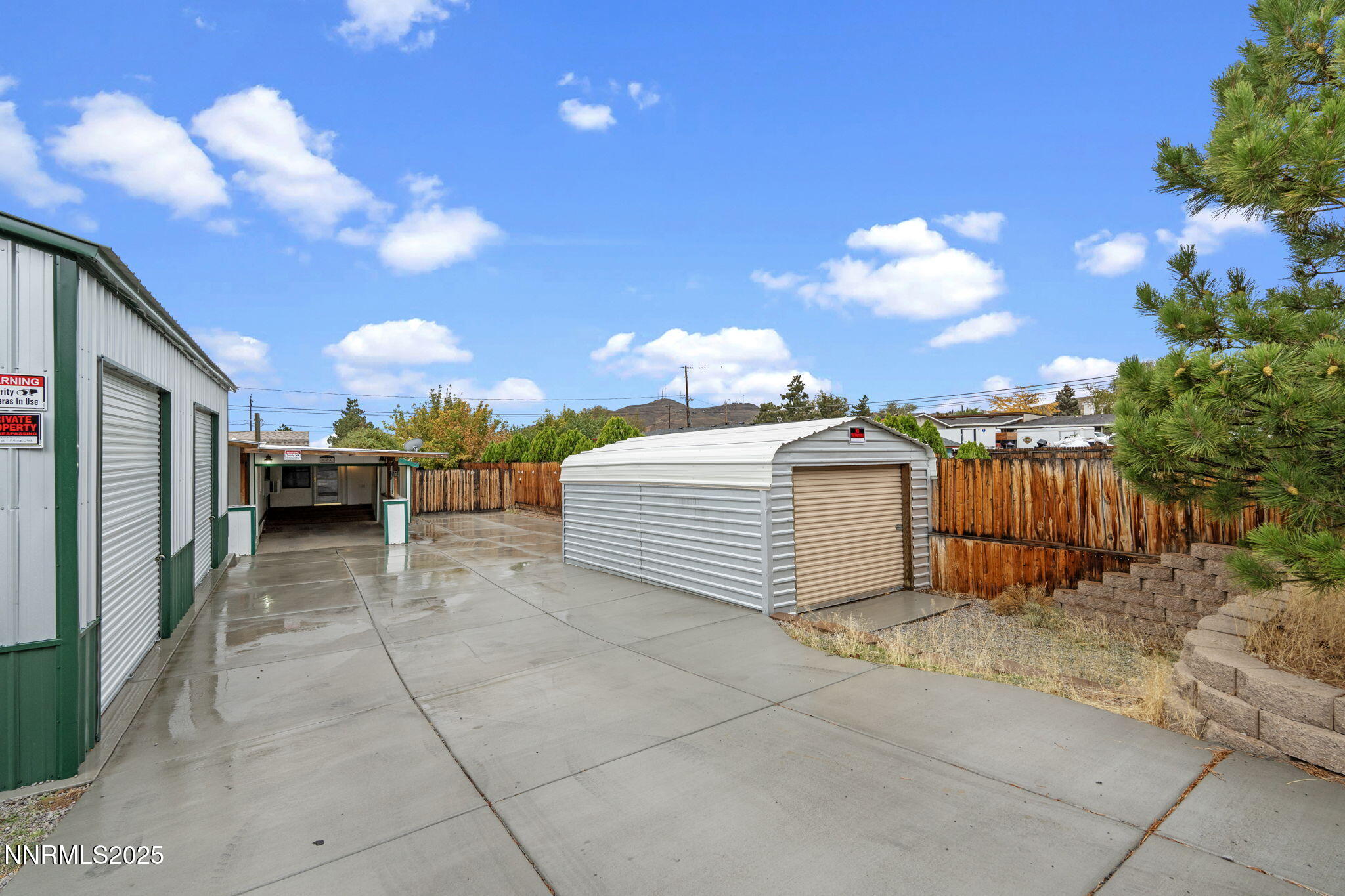 180 Staci Way Sun Valley, NV 89433 - Photo 9 of 71 9-web-or-mls-DSC01868