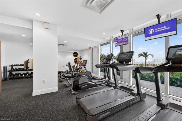 $14,000 | 3443 Gulf Shore Boulevard North, Unit 809, Naples, FL 34103