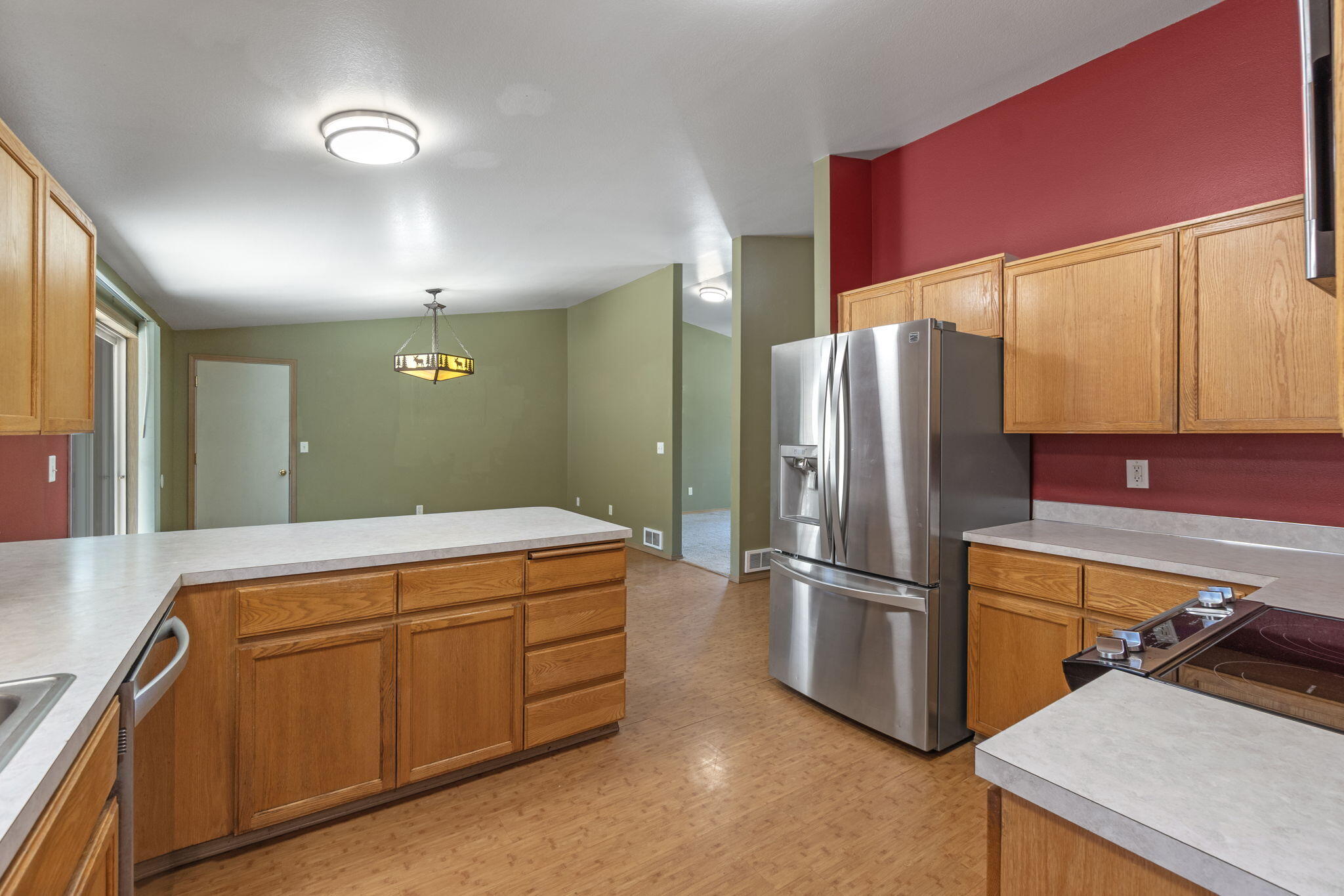 2630 Frontage Road Klamath Falls, OR 97601 - Photo 38 of 72 a kitchen with a refrigerator and a sink