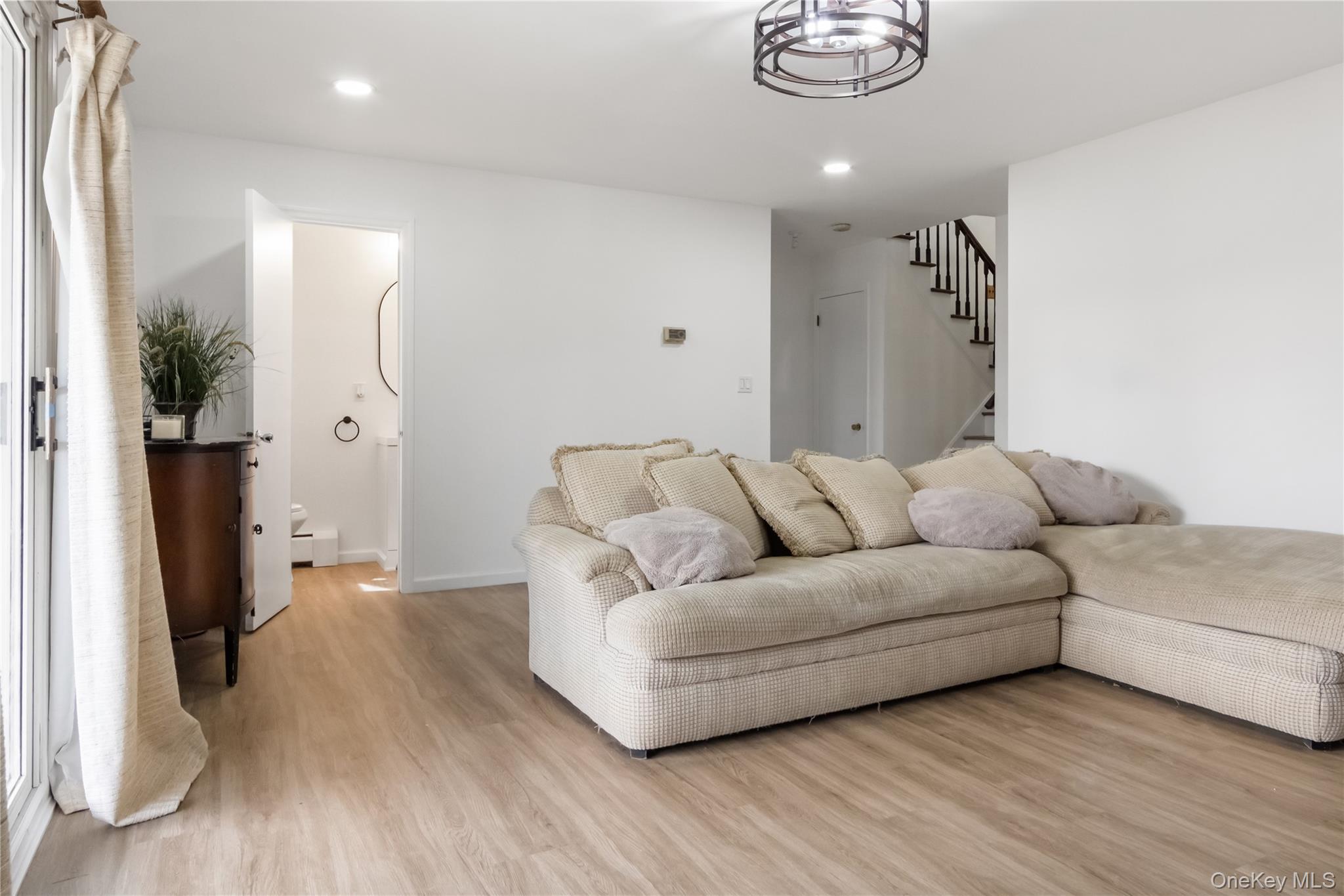 284 Ridge Road New City, NY 10956 - Photo 20 of 36