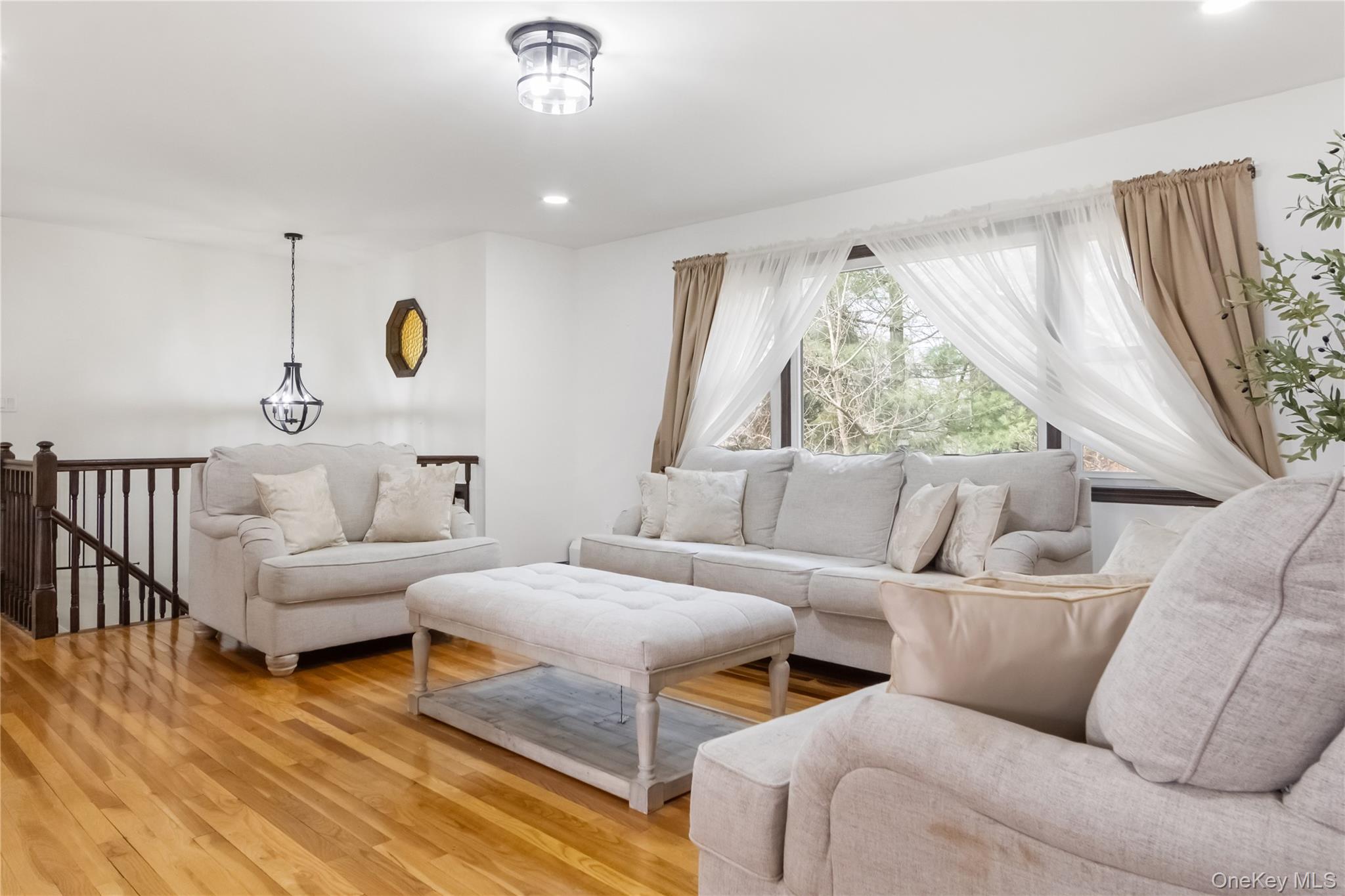 284 Ridge Road New City, NY 10956 - Photo 6 of 36