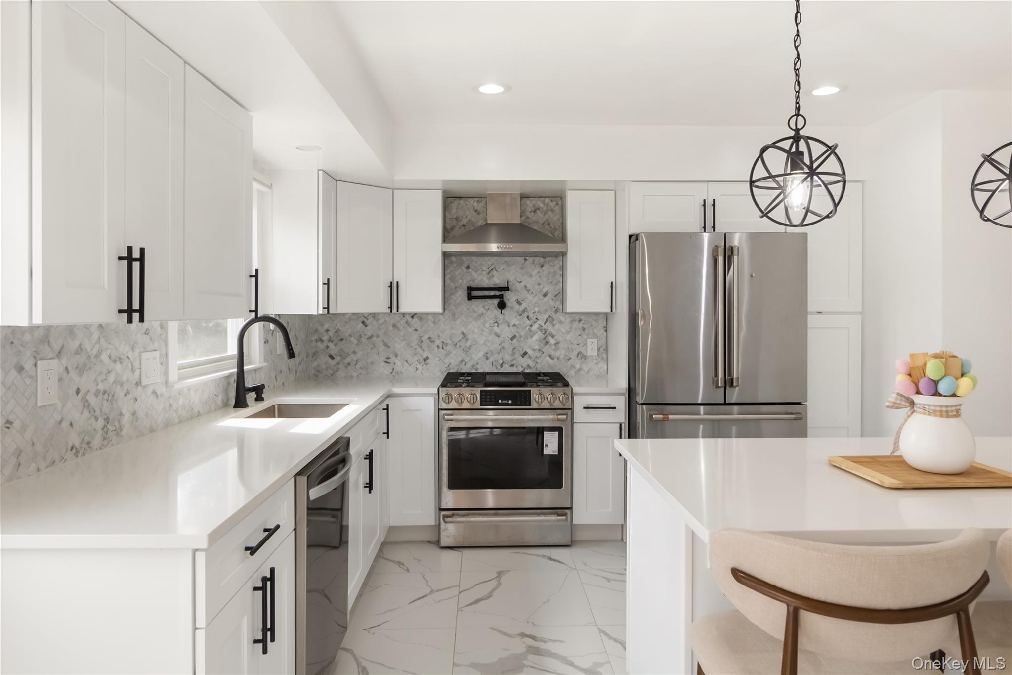 284 Ridge Road New City, NY 10956 - Photo 8 of 36