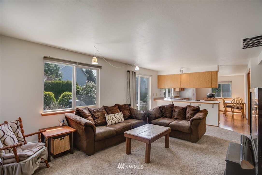 10415 Southeast 187th Place Renton, WA 98055 - Photo 11 of 24